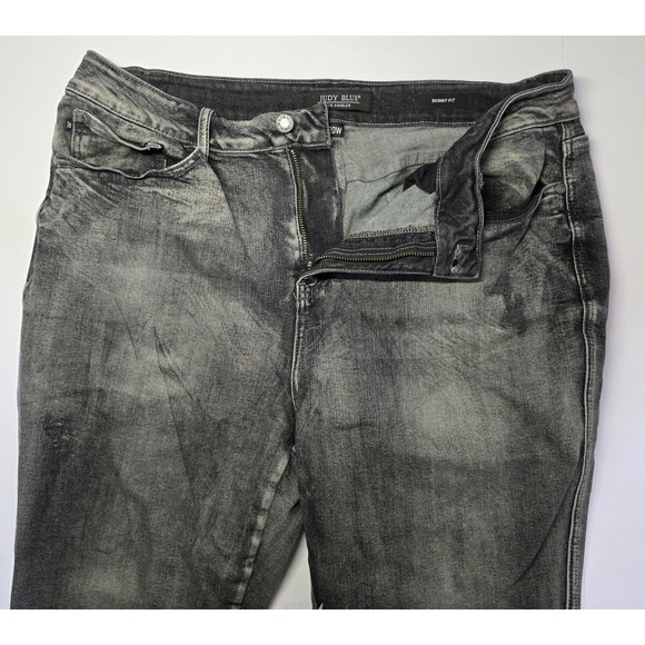 Judy Blue Womens Size 20W Black Distressed Skinny Fit Jean Pants - Picture 1 of 14